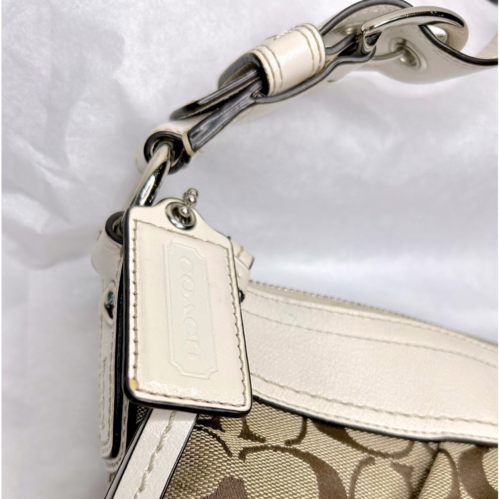 Coach Bag - Picture 3 of 8